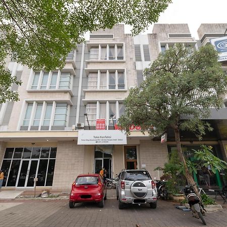 Reddoorz Near Universitas Esa Unggul Bekasi Harapan Indah Zewnętrze zdjęcie